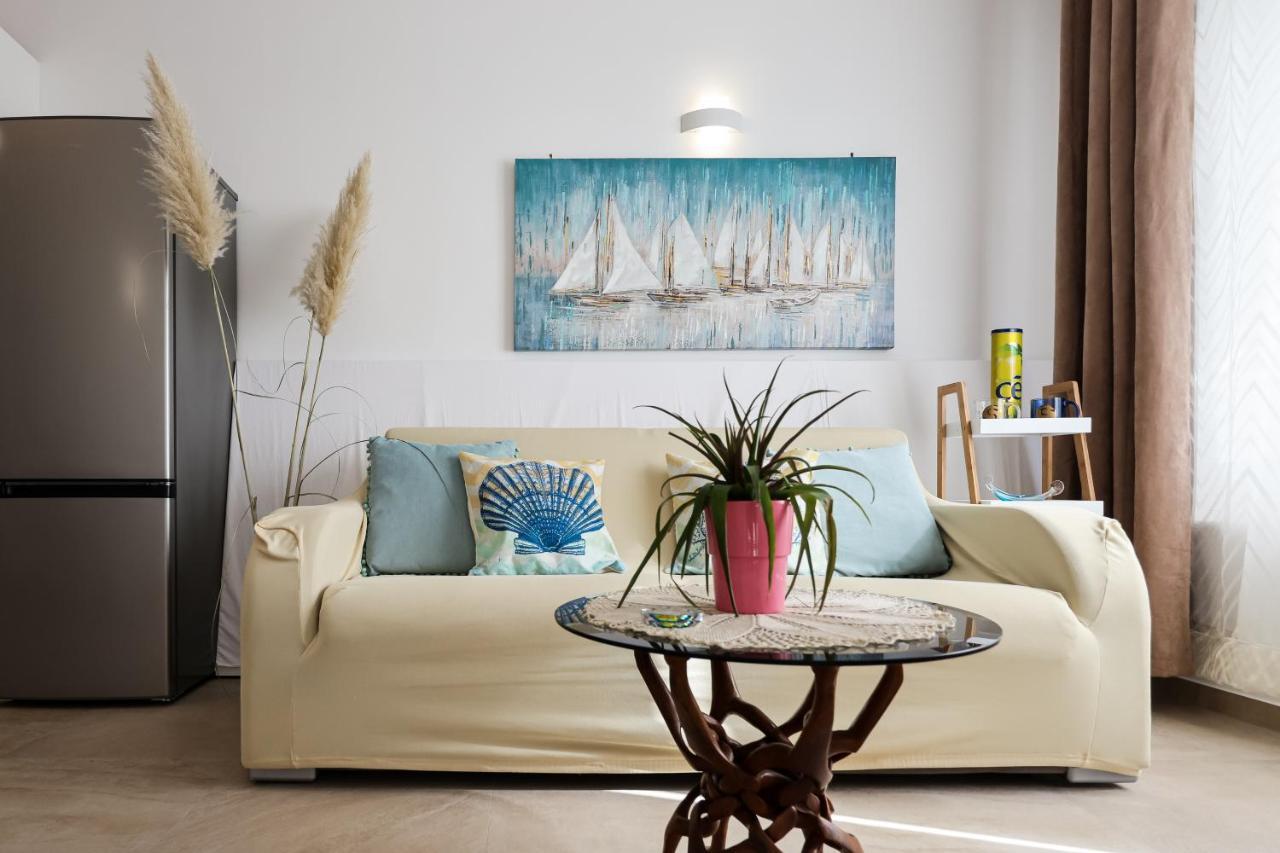 Apartment Puntamika Villa De Rosa - Ground Floor 자다르 외부 사진