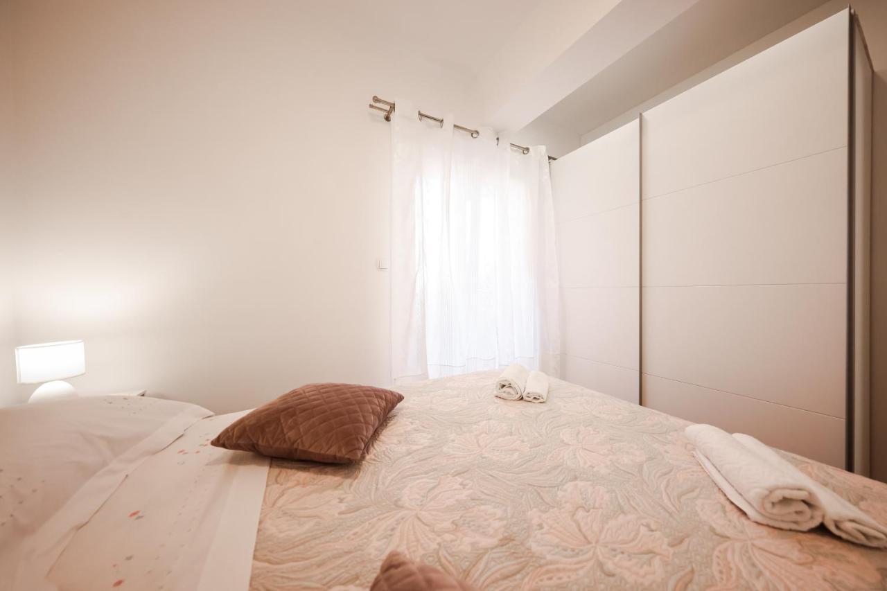 Apartment Puntamika Villa De Rosa - Ground Floor 자다르 외부 사진